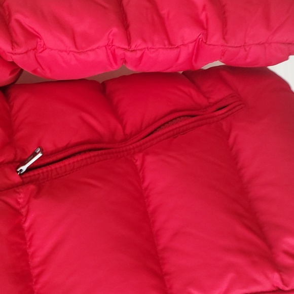 Moncler jacket size 10 with feathers hat around the hat - Picture 4 of 15